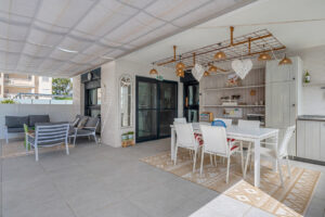 R5459782 property photo 1