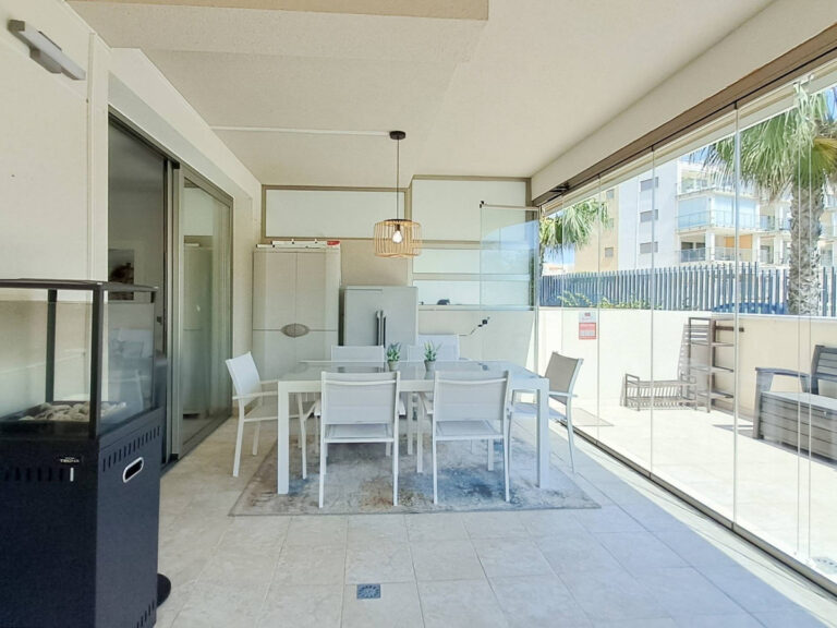 R5429830 property photo 1